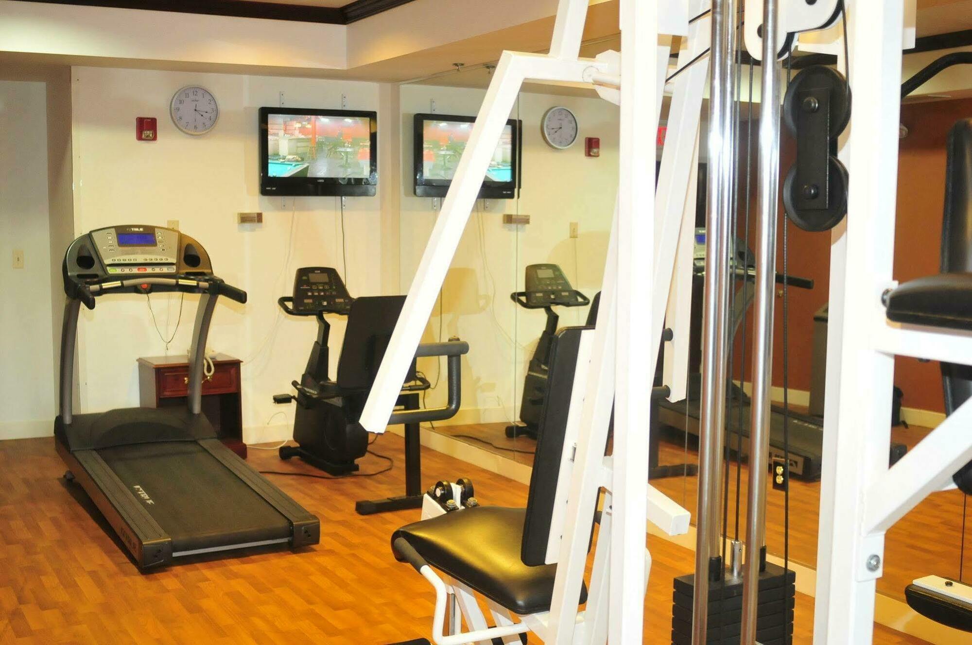 Comfort Suites Newark - Harrison Εξωτερικό φωτογραφία